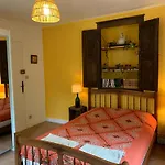 Kwatera prywatna Les Favouilles - & D Hotes *