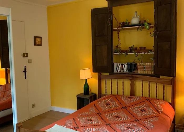 Homestay Les Favouilles - & D Hotes *